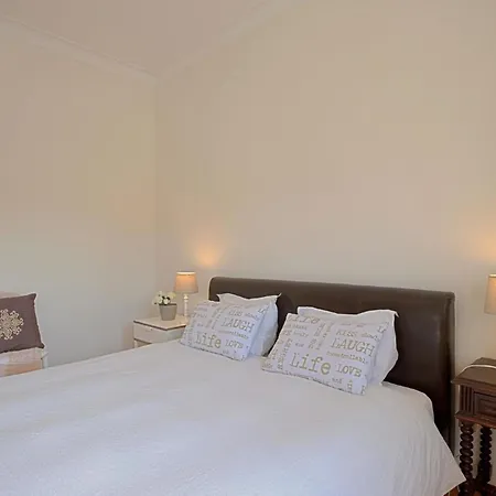Fuer 19 Personen Und 1 Kind In Lissabon, Regio De Costa De - B58256 Apartment Lisbon